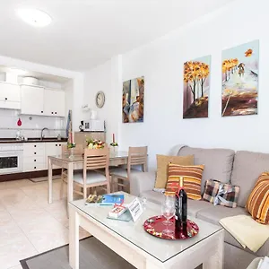https://apartamentos-la-laguna-deluxe-6.in-canary-islands.com